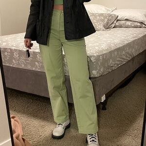 Aritzia green pants